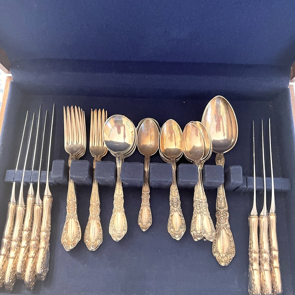 solid Sterling Silver set from 1940s from Nakens w case.  Prince Eugene pattern